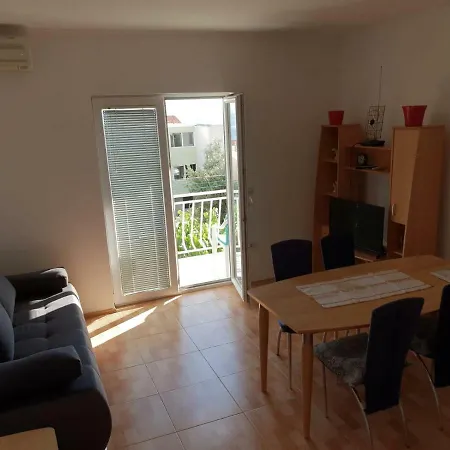 Estera Апартаменты